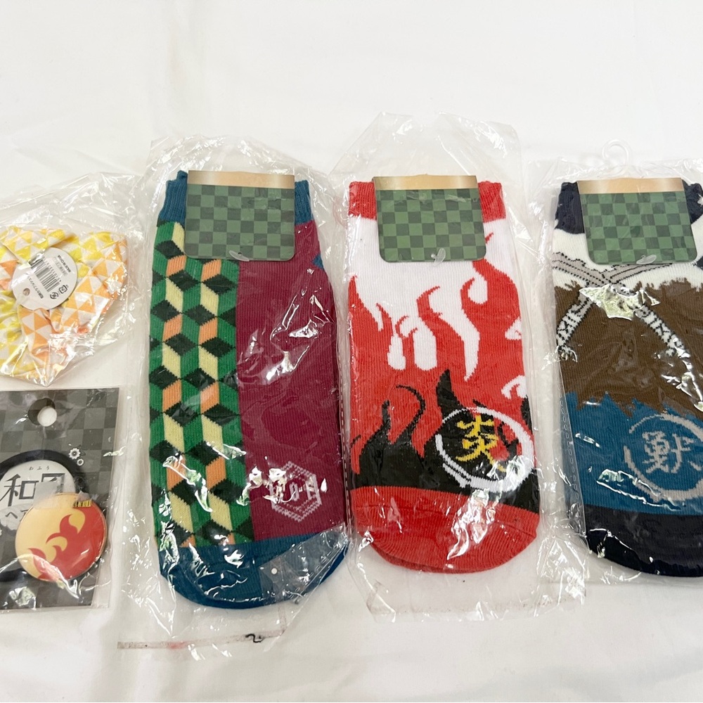 NWT Demon Slayer socks and hair tie sets